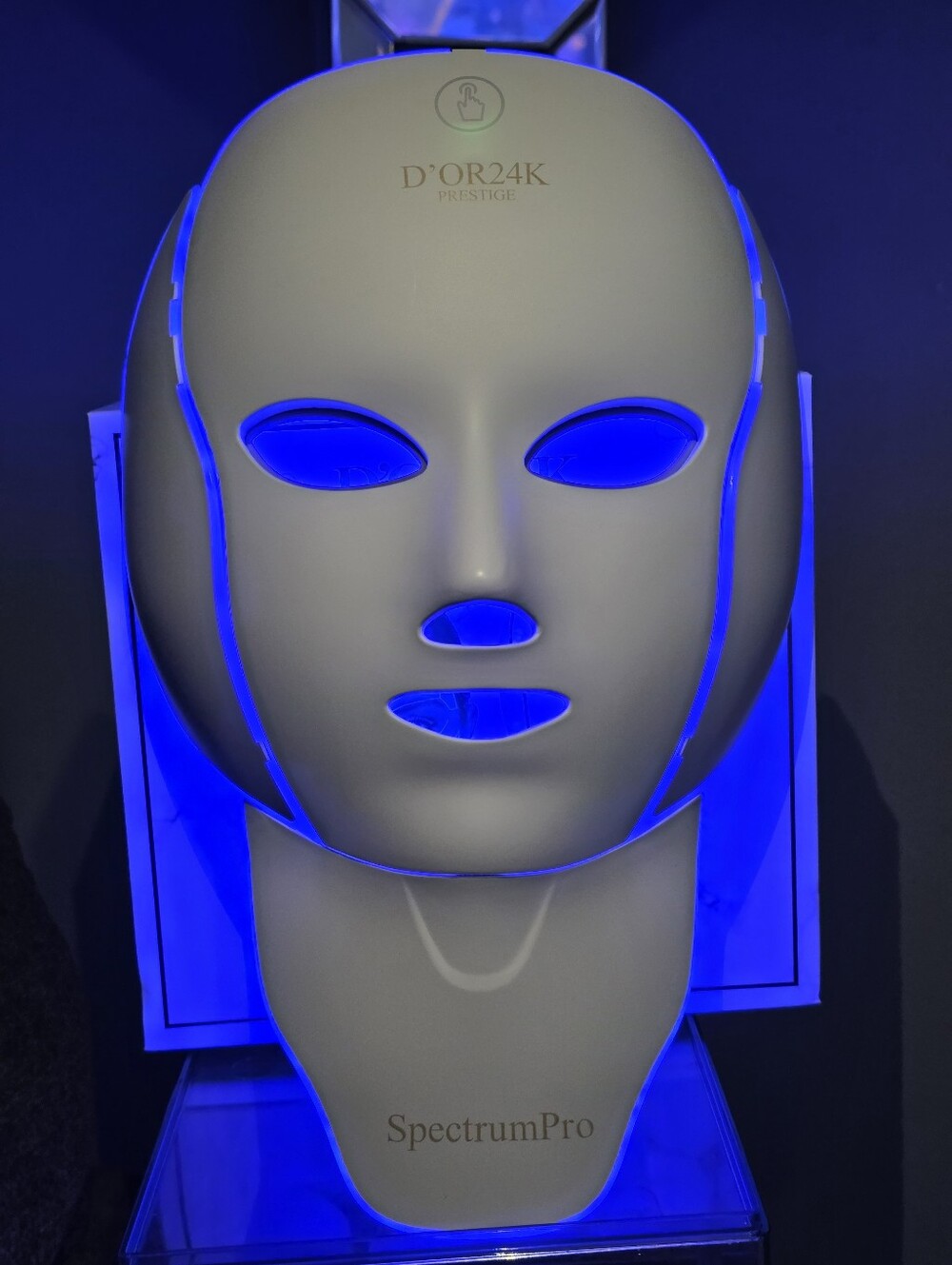 🔥NEW D’OR24K Prestige SpectrumPro Face & Neck LED Mask Treatment BNIB🔥 - Picture 8 of 14